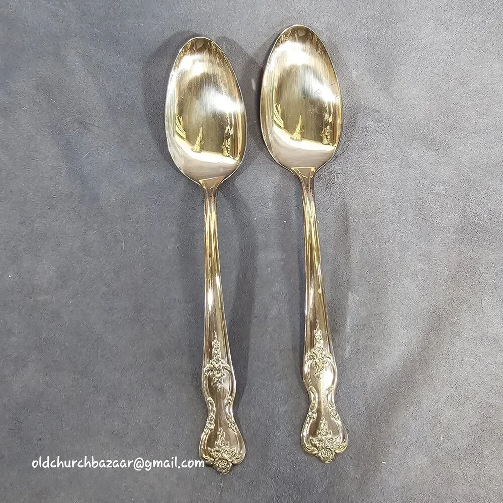 2pcs WM Rogers Extra Plate Magnolia Inspiration Lot Of 2 Serving Spoons